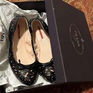 Authentic PRADA flats